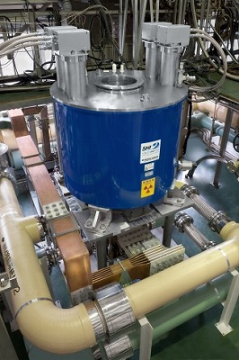 図　Cryogen-free 27.5T hybrid magnet