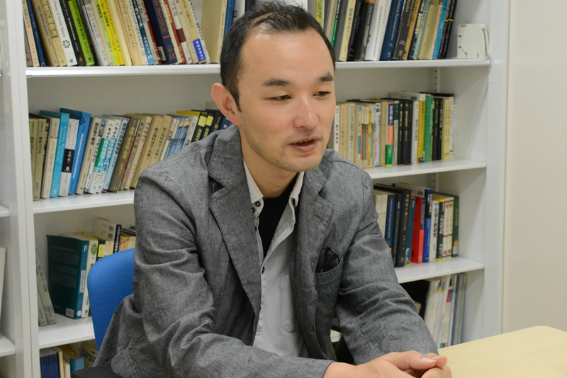計算材料学センター　准教授　鈴木 通人