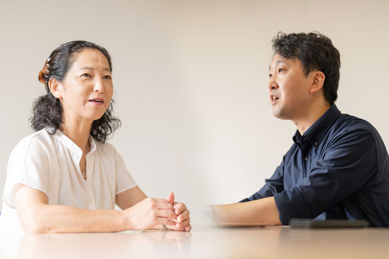 教授　梅津理恵